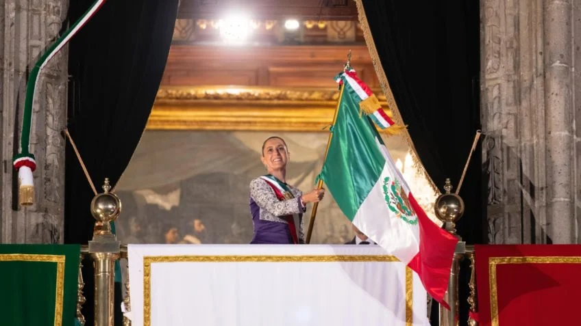 Claudia Sheinbaum é a 1ª mulher a dar Grito de Independência no México