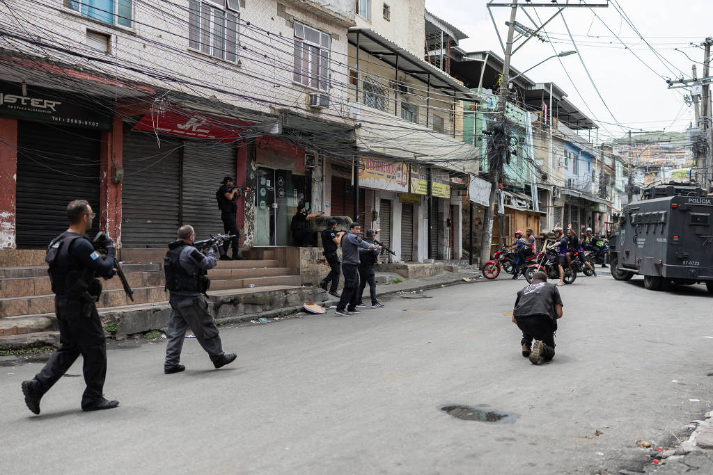 Megaoperação da polícia no Rio: Dezenas de mortos e feridos, ansiedade e medo tomam as ruas da cidade
