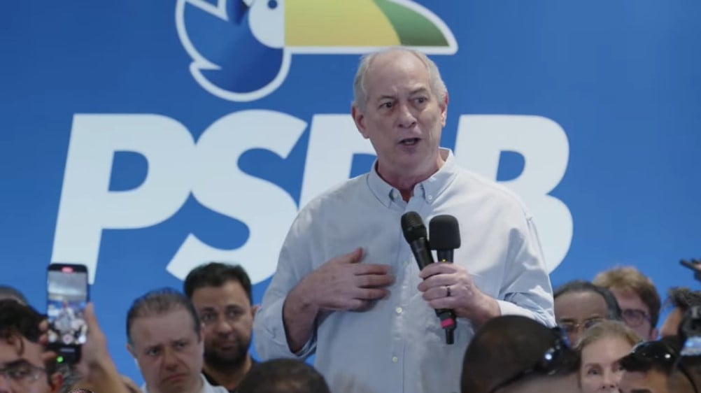 Vídeo: O camaleão do narcisismo político