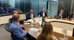 Após congratulações por megaoperação com 121 mortes Castro e governadores de direita citam ‘consórcio da paz’