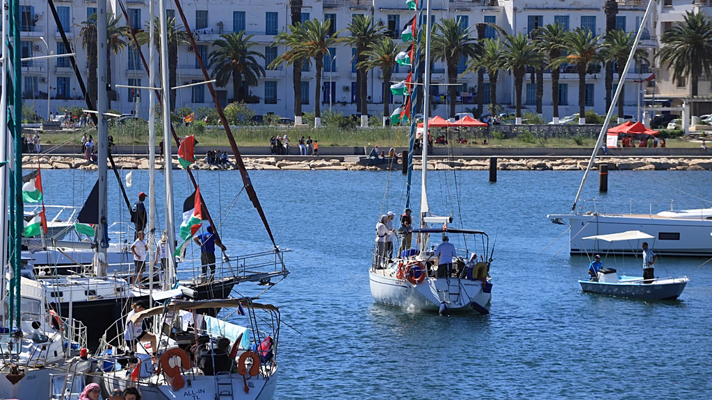 Video: Mar vermelho de pessoas na Holanda protestando contra o genocídio do povo palestino