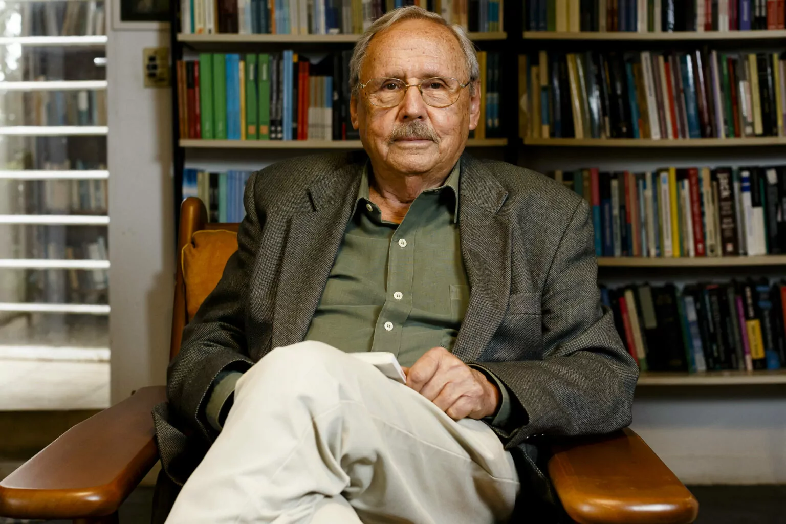 Leitura: Os desafios da revolução digital: libertar o conhecimento para o bem comum