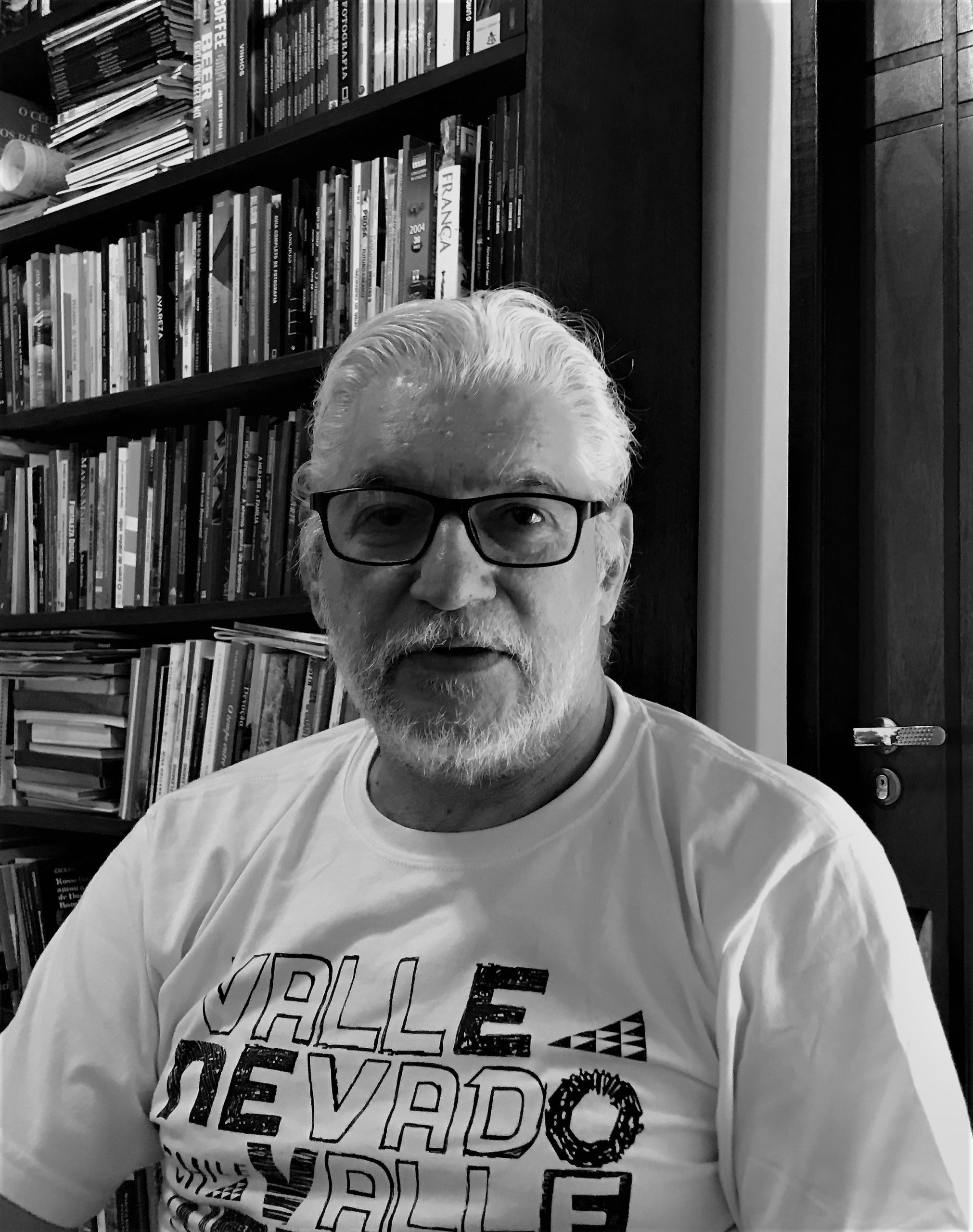 O Liberalismo impede a aplicação da Engenharia Alexandre Santos