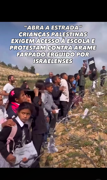 Palestina livre! Crianças palestinas protestam pelo direito de estudar.