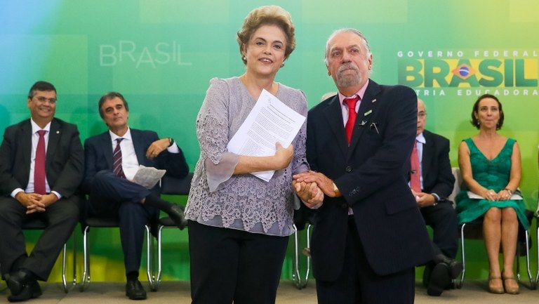 10 anos de um golpe que desviou o Brasil da democracia