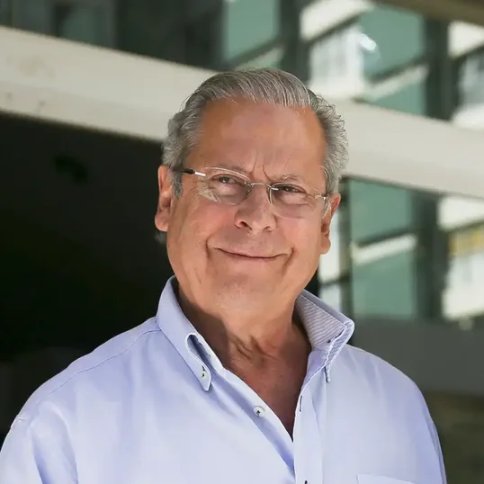 “Vou vencer essa batalha”, diz Zé Dirceu após diagnóstico de linfoma