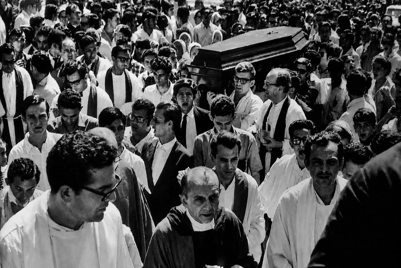 A DITADURA MATOU UM PADRE DE 28 ANOS E A MENSAGEM ERA PARA DOM HÉLDER CÂMARA