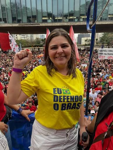 💥“Safado, vagabundo”: Natalia Boulos se revolta contra Alcolumbre em manifestação em SP 💥