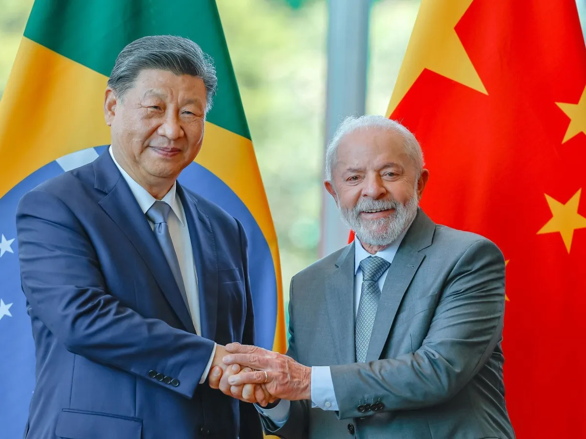 Reeleição de Lula abre caminho para ampliar parceria entre Brasil e China e fortalecer o Sul Global